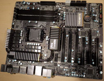  Gigabyte GA -P67A-Ud7